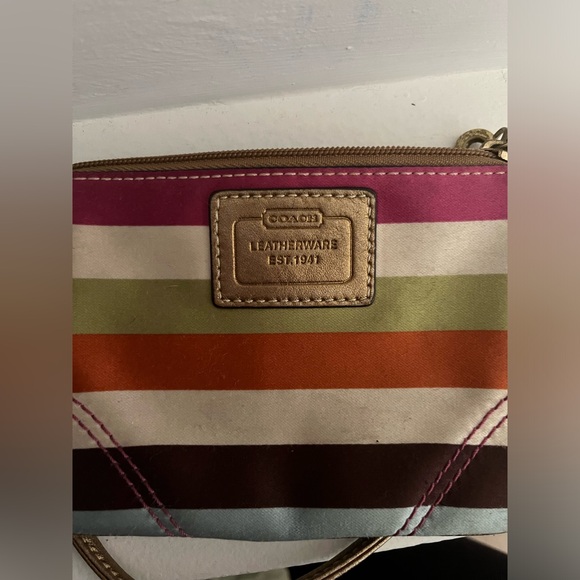 Vintage Coach Legacy striped satin wristlet - Picture 4 of 5